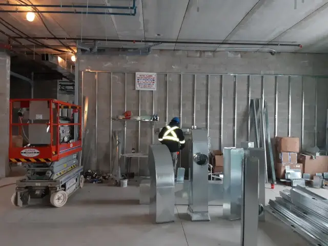 Metal ductwork for HVAC system with reflective safety stripes